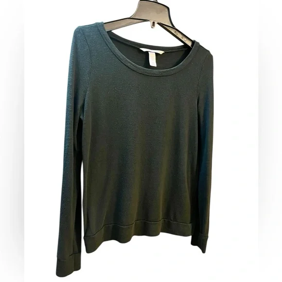 Victoria's Secret Elegant Black Long Sleeve Top - Picture 3 of 7